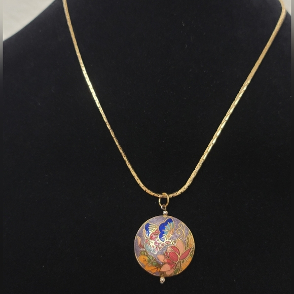 Vintage Cloisanne Butterfly And Lotus Pendant On Goldtone Serpentine Chain - Picture 3 of 7